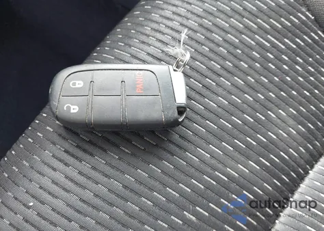 2019 Dodge Journey Se Value Package from USA, damaged, VIN 3C4PDCAB9KT865365